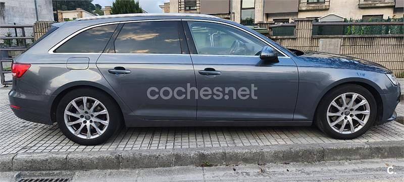 Gris / plata Usado 2018 Audi A4 Design Familiar | 15.500 € (Precio justo) - Imagen 1/4