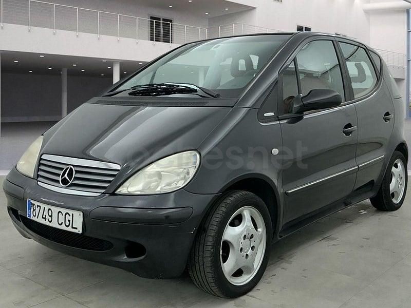 Usado Mercedes A140 Classic 82 CV (60 kW) 2004 Negro Monovolumen