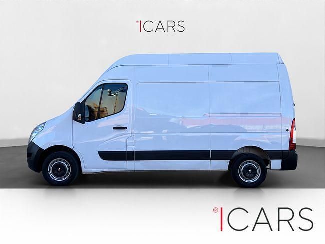 Usado Renault Master 2019 Blanco Berlina