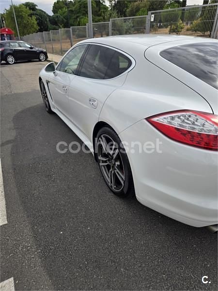 Usado Porsche Panamera Turbo 500 CV (367 kW) 2011 Blanco Berlina