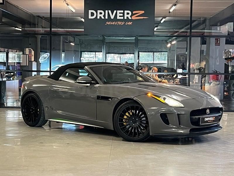 Usado Jaguar F-Type 380 CV (279 kW) 2017 Gris / plata Descapotable