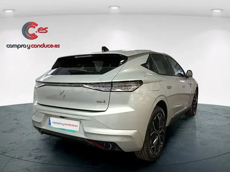 Usado DS Automobiles DS4 130 CV (95 kW) 2024 Blanco SUV