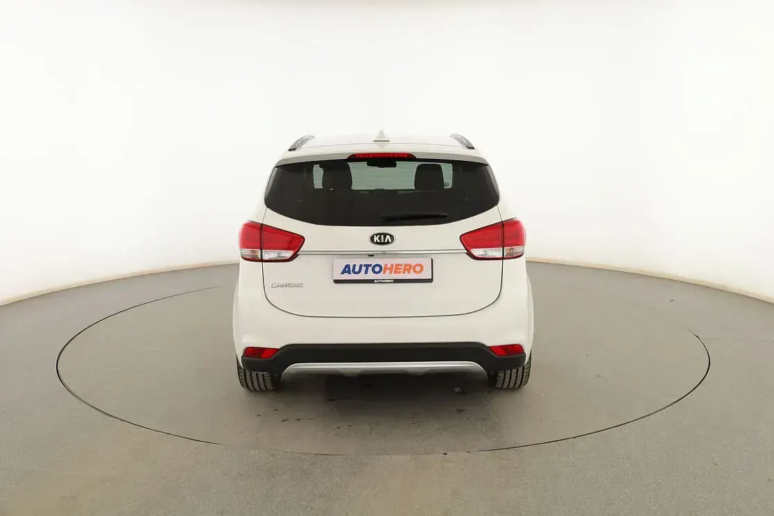 Usado Kia Carens 135 CV (99 kW) 2018 Blanco Monovolumen