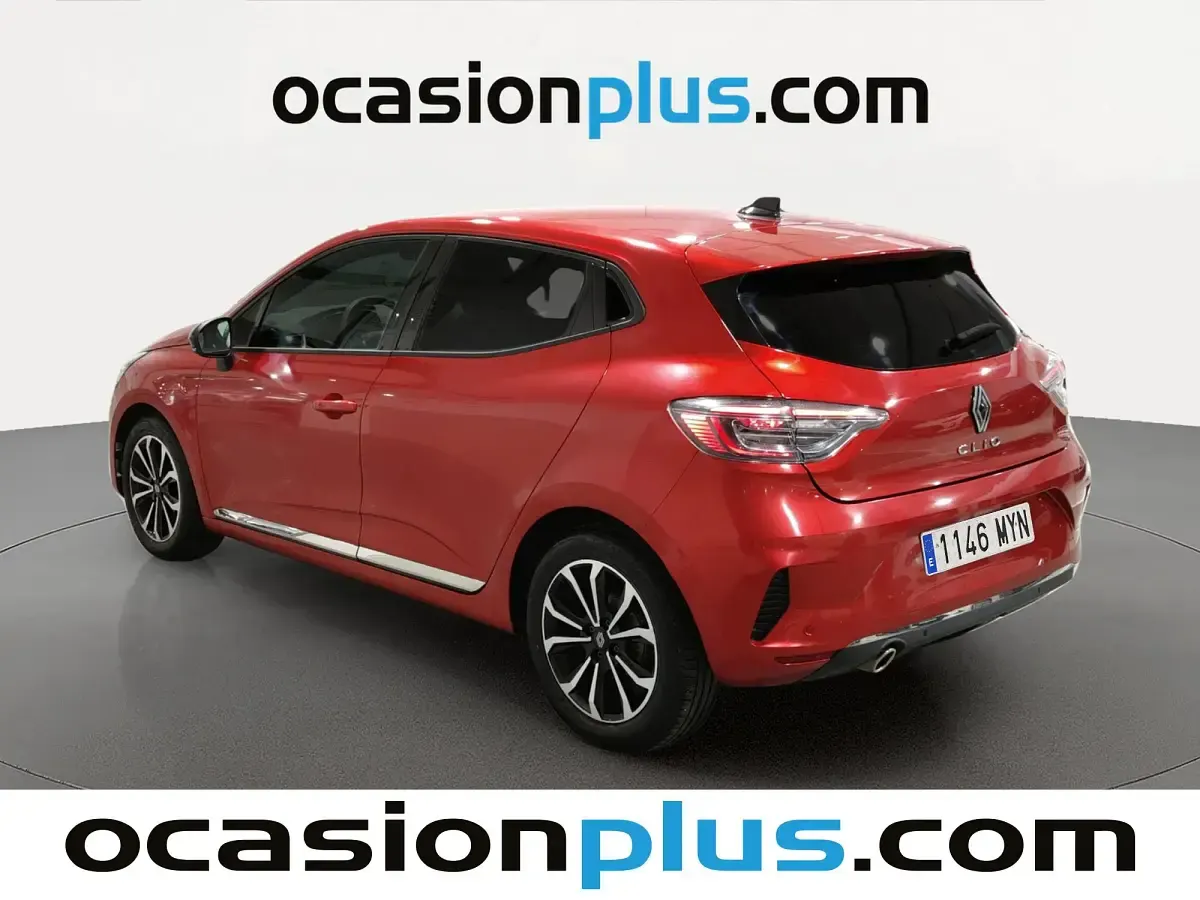 Usado Renault Clio V Techno 91 CV (66 kW) 2025 Rojo Utilitario