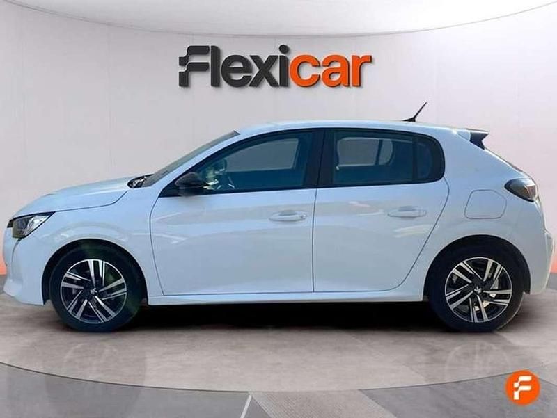 Usado Peugeot 208 Allure 101 CV (74 kW) 2023 Blanco Utilitario