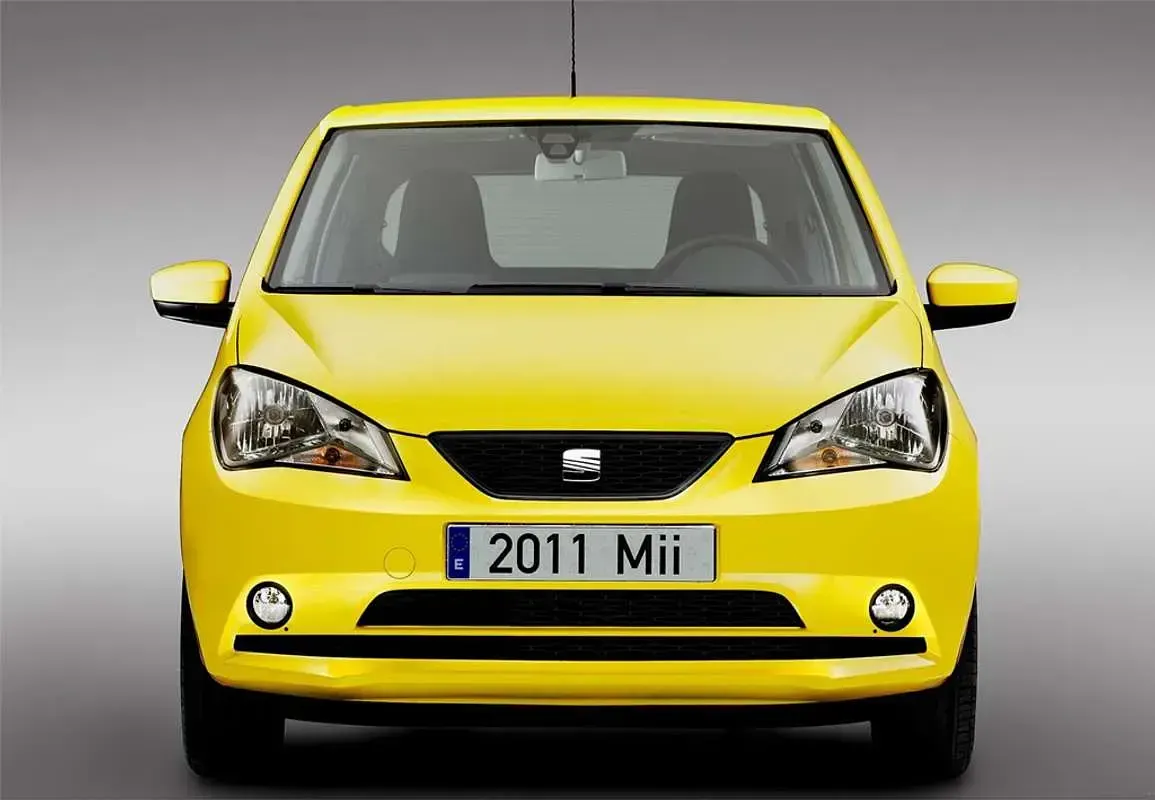 Usado Seat Mii Style 68 CV (50 kW) 2019 Rojo Utilitario