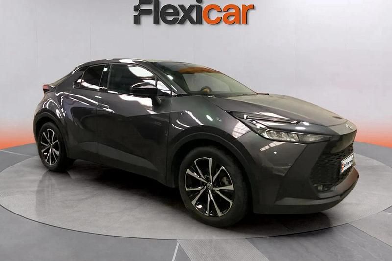Gris Usado 2024 Toyota C-HR Advance SUV | 27.890 € (Precio justo) - Imagen 1/4