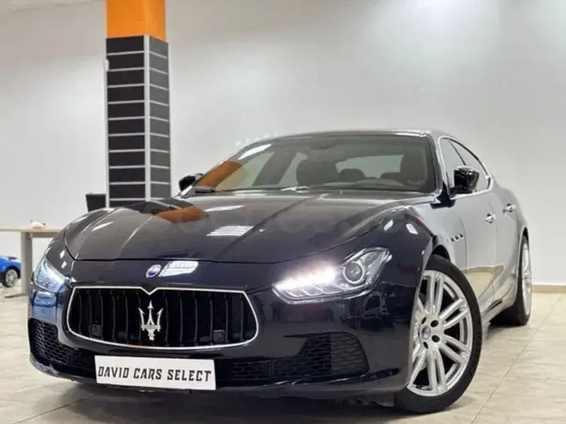 Usado Maserati Ghibli 275 CV (202 kW) 2018 Azul Berlina