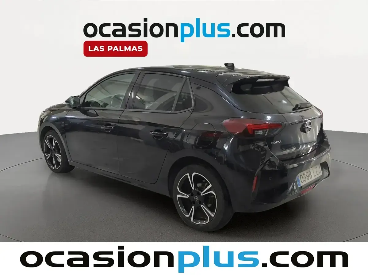 Usado Opel Corsa GS Line 102 CV (75 kW) 2022 Negro Utilitario