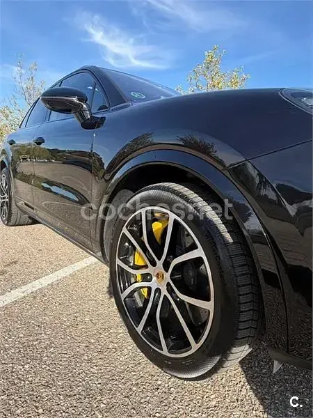 Usado Porsche Cayenne Turbo 520 CV (382 kW) 2018 Negro SUV