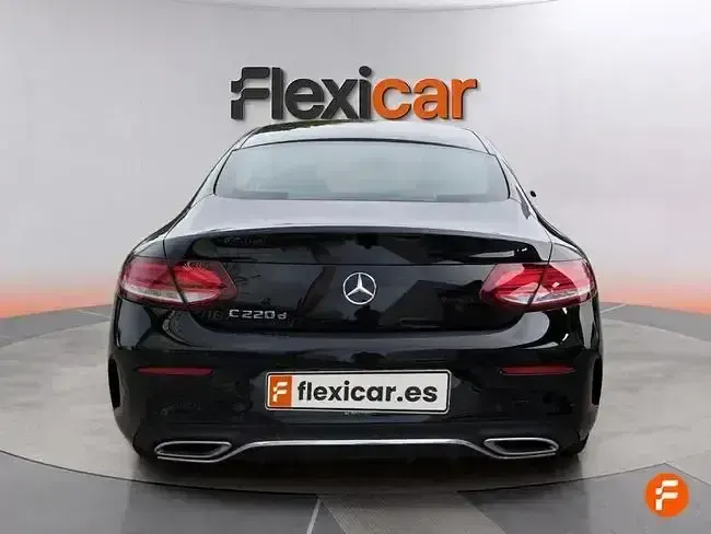 Usado Mercedes C220 194 CV (142 kW) 2020 Negro Coupe