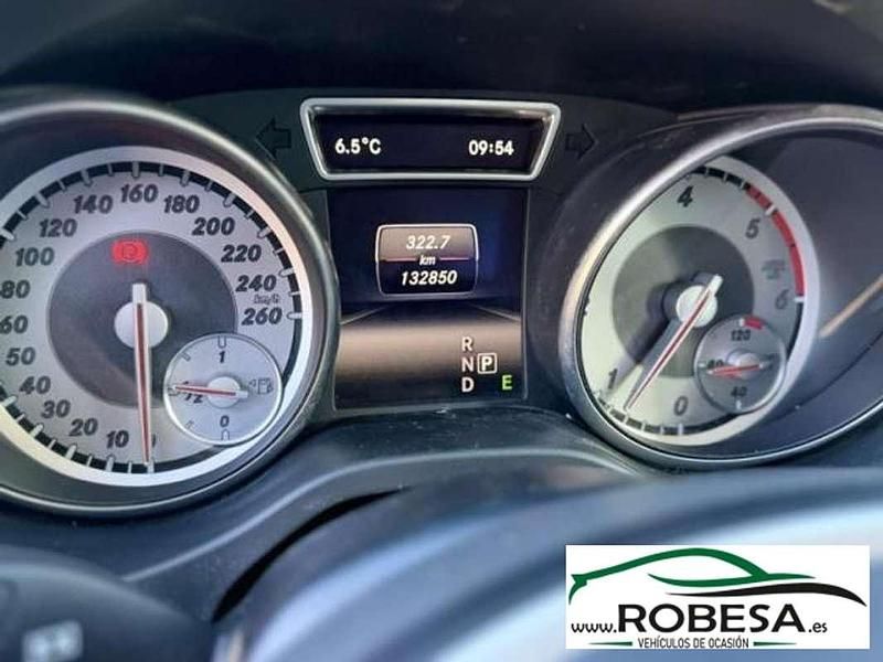 Usado Mercedes GLA200 AMG 136 CV (100 kW) 2016 Negro SUV