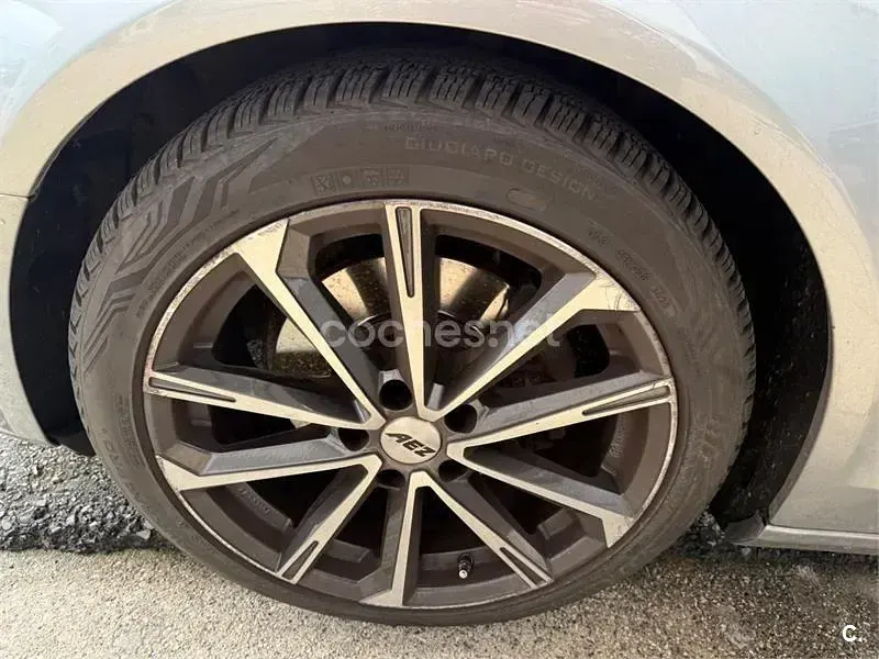 Usado Audi A4 Premium 160 CV (117 kW) 2011 Gris / plata Familiar