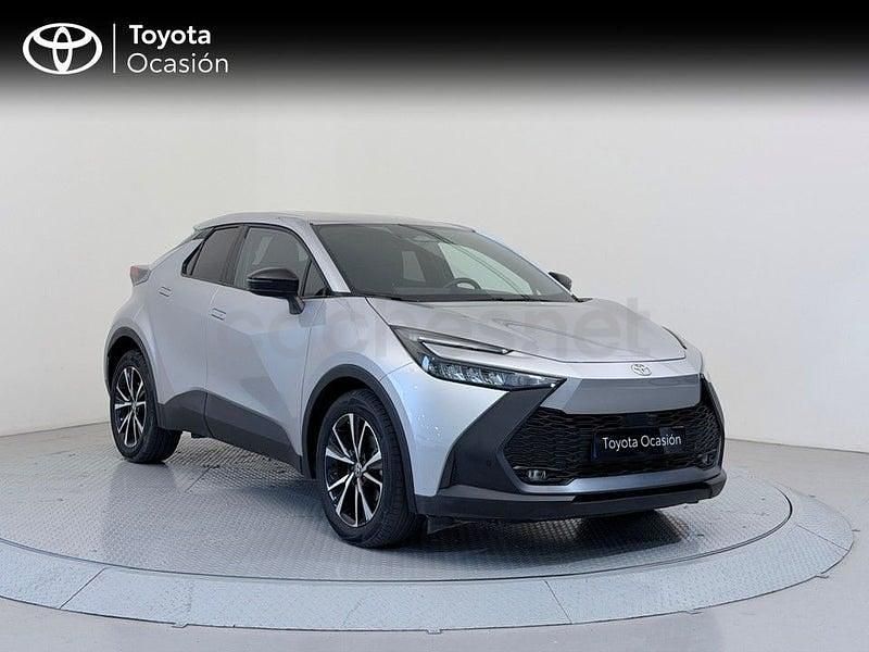 Usado Toyota C-HR Advance 140 CV (102 kW) 2024 Gris / plata SUV