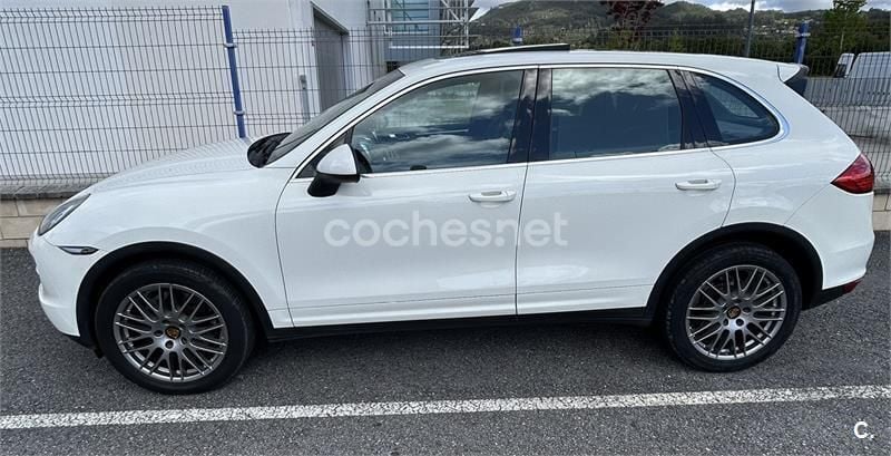 Usado Porsche Cayenne 240 CV (176 kW) 2011 Blanco SUV