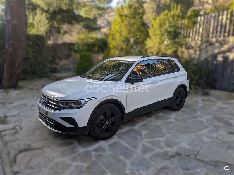 Usado VW Tiguan Sportline 150 CV (110 kW) 2022 Blanco SUV