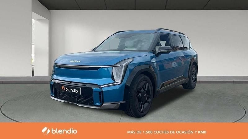 Azul Usado 2025 Kia EV9 GT-Line SUV | 75.900 € (Un poco caro) - Imagen 1/4