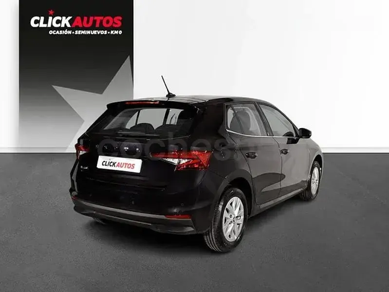 Käytetty Skoda Fabia Ambition 110 HP (80 kW) 2024 Musta Viistoperä