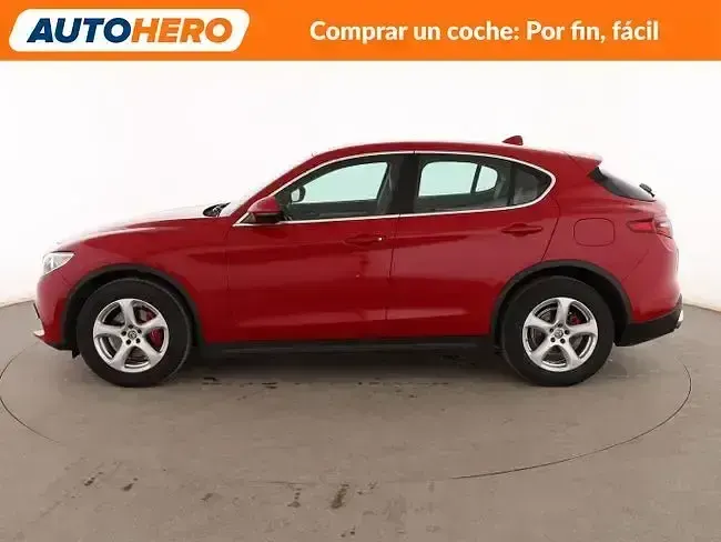 Usado Alfa Romeo Stelvio Super 180 CV (132 kW) 2017 Rojo SUV