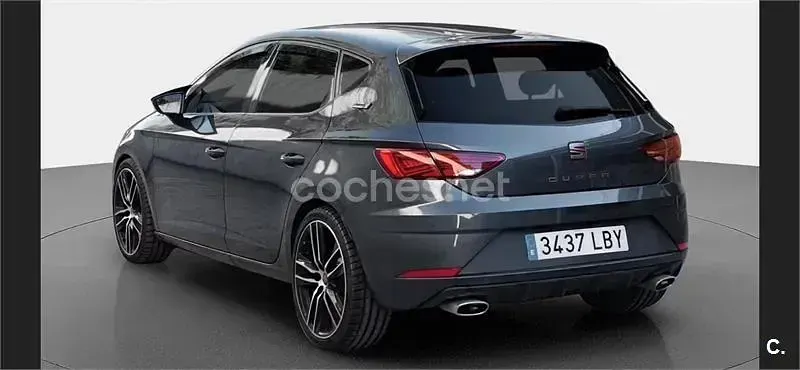 Usado Seat Leon CUPRA 290 CV (213 kW) 2019 Gris / plata Berlina