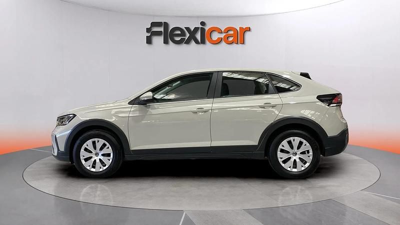 Usado VW Taigo Life 95 CV (69 kW) 2023 Beige SUV