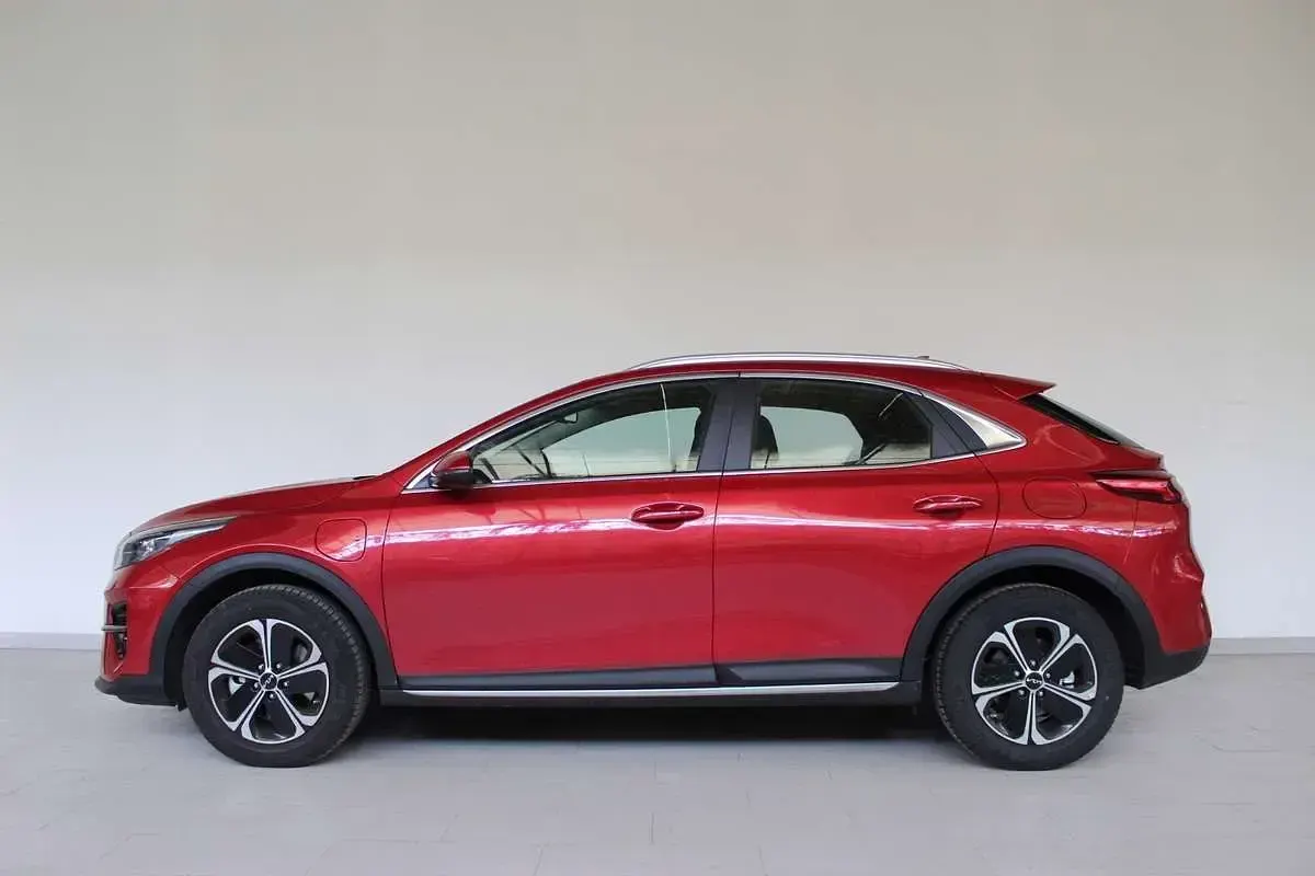Usado Kia XCeed 141 CV (103 kW) 2022 Rojo SUV