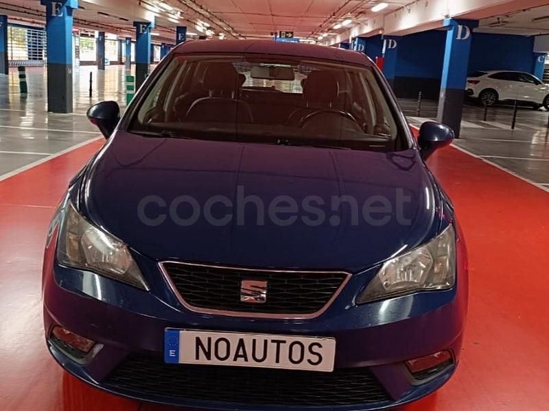 Usado Seat Ibiza Reference 75 CV (55 kW) 2017 Azul Berlina