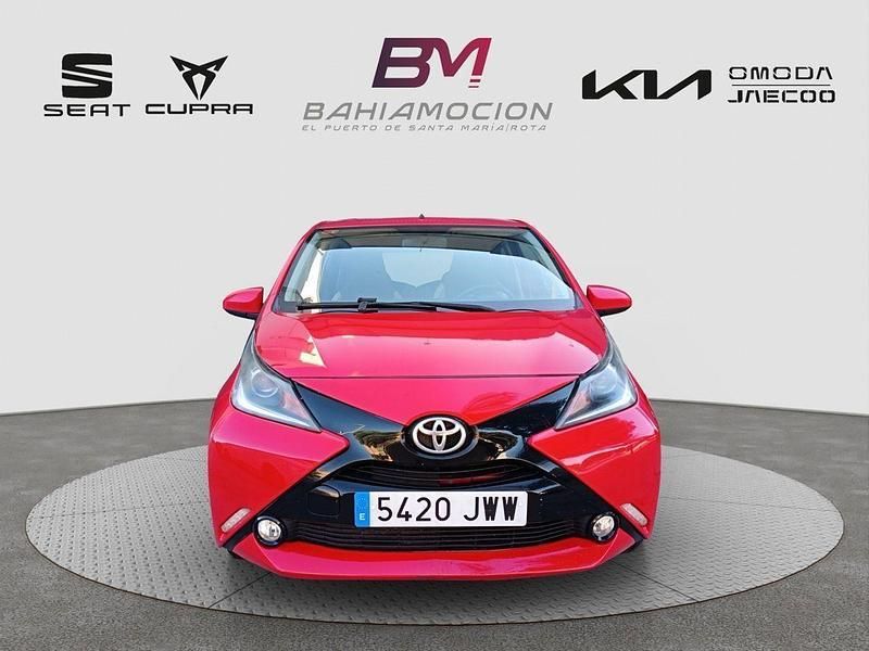 Rojo Usado 2017 Toyota Aygo X-cite Utilitario | 8200 € (Precio justo) - Imagen 1/4
