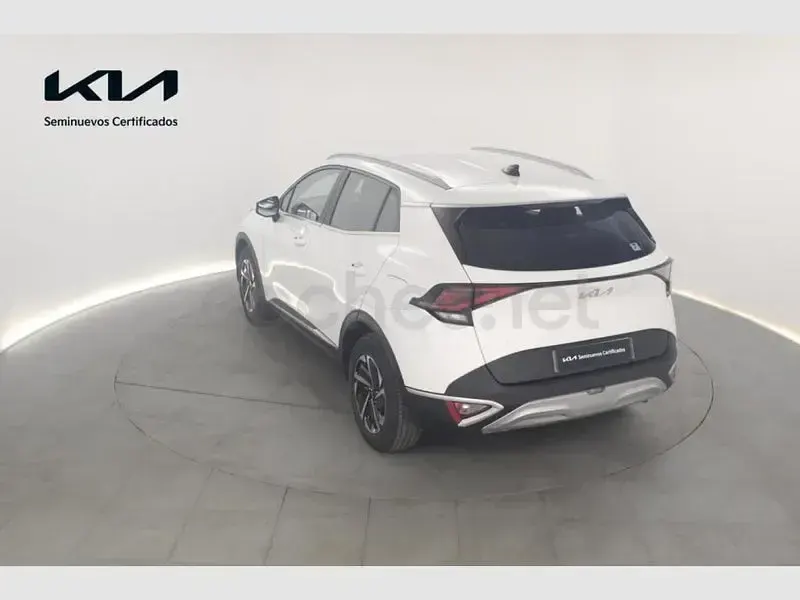 Usado Kia Sportage 136 CV (100 kW) 2024 Blanco SUV