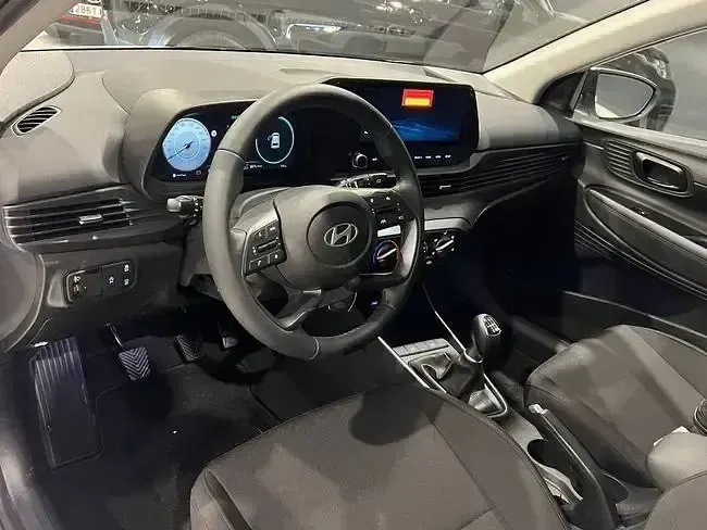 Nuevo Hyundai i20 Active 100 CV (73 kW) 2025 Blanco Utilitario