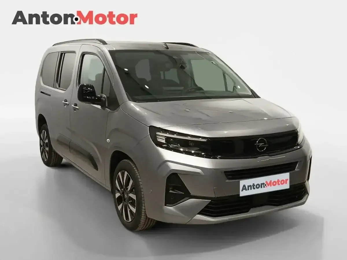 Nuevo Opel Combo S 130 CV (95 kW) 2025 Gris Monovolumen