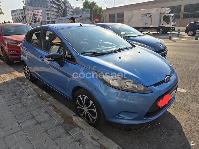 Azul Usado 2012 Ford Fiesta Trend Berlina | 4000 € (Precio justo) - Imagen 1/4