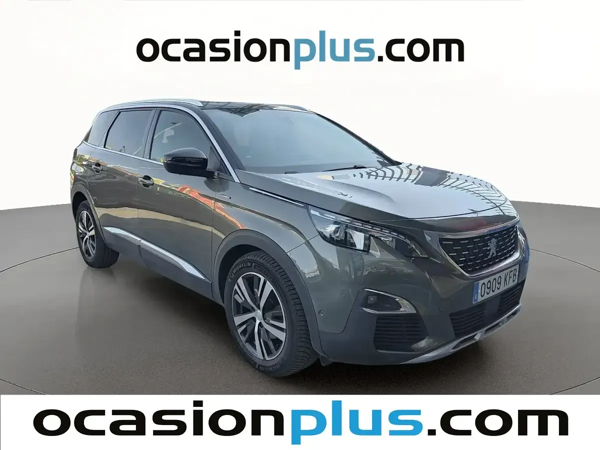Usado Peugeot 5008 GT-line 165 CV (121 kW) 2017 Verde SUV