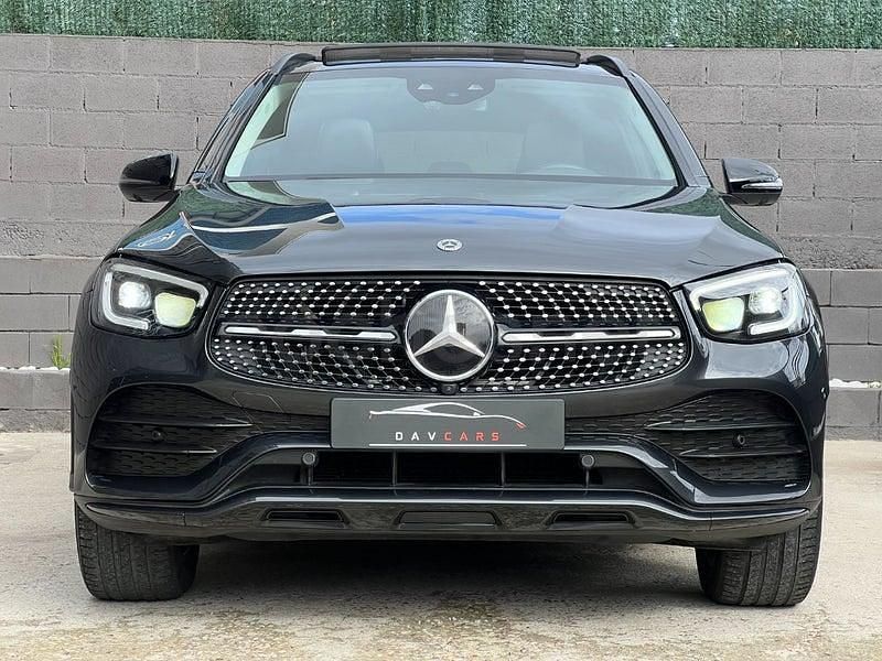 Usado Mercedes GLC300 245 CV (180 kW) 2021 Gris / plata SUV