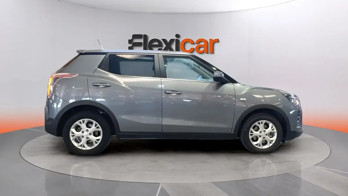 Usado SsangYong Tivoli Limited 163 CV (119 kW) 2024 Gris SUV