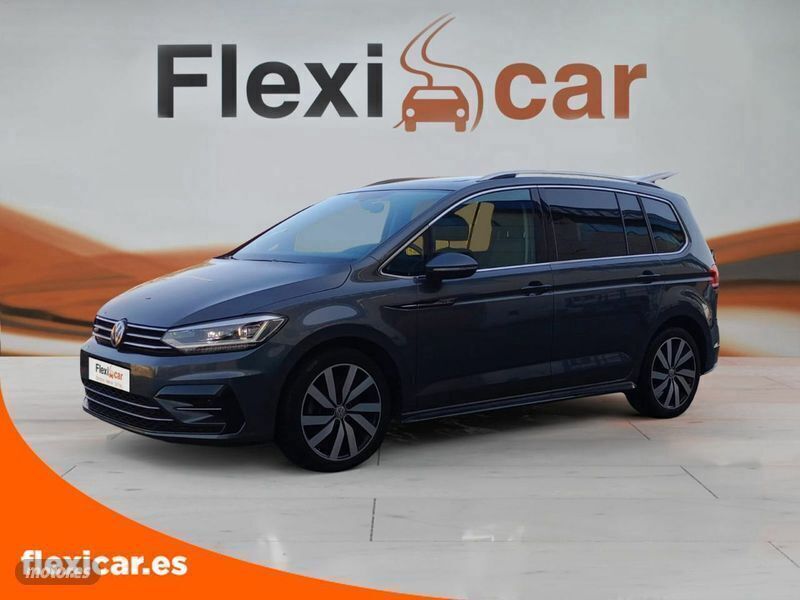 Usado VW Touran Sportline 116 CV (85 kW) 2018 Gris Monovolumen