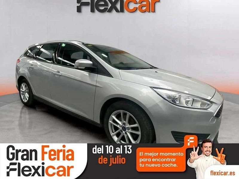 Gris Usado 2016 Ford Focus Business Edition Familiar | 9690 € (Precio justo) - Imagen 1/4