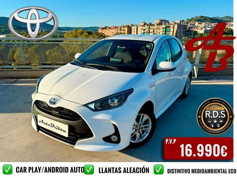 Blanco Usado 2021 Toyota Yaris Hybrid Style Utilitario | 16.990 € (Precio justo) - Imagen 1/4