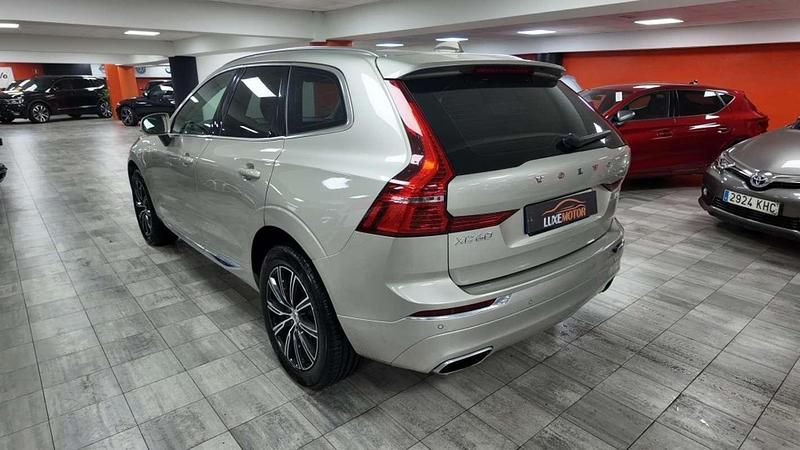 Usado Volvo XC60 Inscription 392 CV (288 kW) 2019 Beige SUV