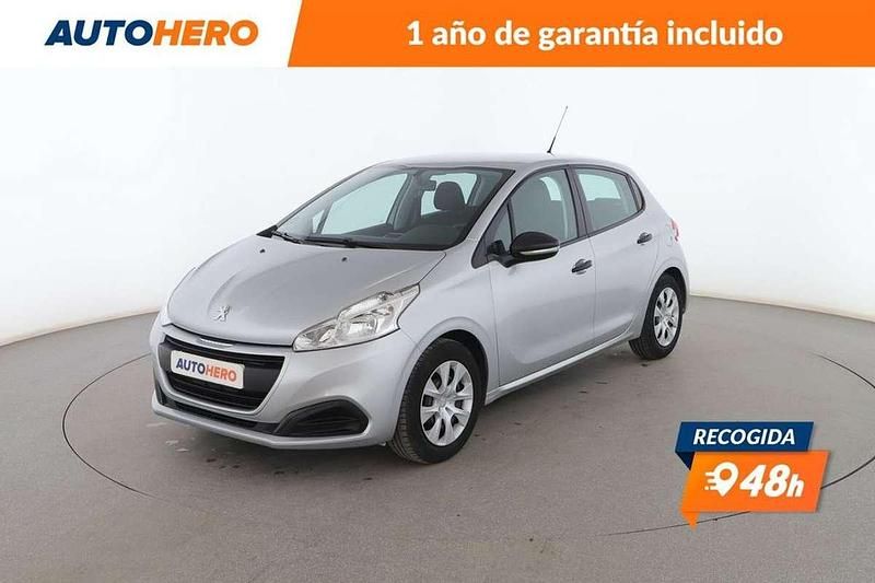 Gris Usado 2017 Peugeot 208 Active Utilitario | 8899 € (Precio justo) - Imagen 1/3