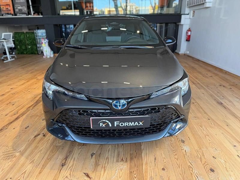 Usado Toyota Corolla Active 140 CV (102 kW) 2025 Gris / plata Berlina