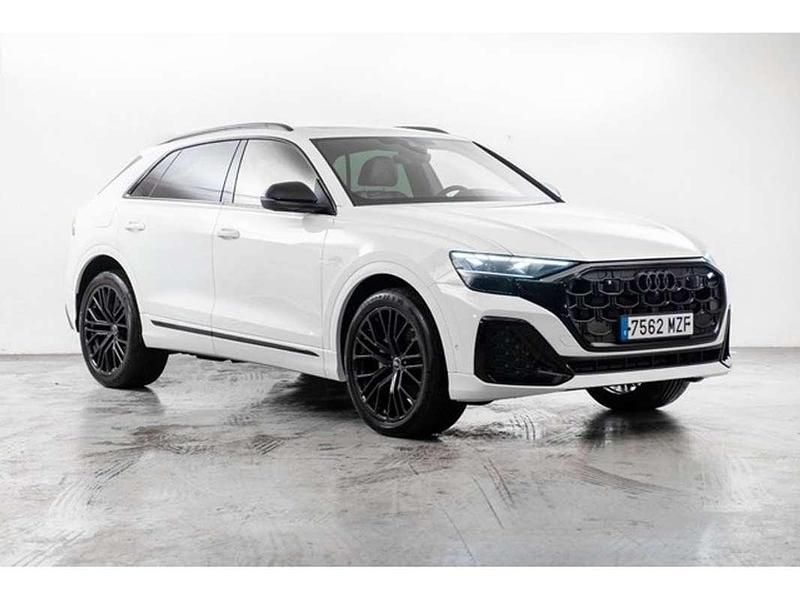 Usado Audi Q8 Ambiente 231 CV (169 kW) 2025 Blanco SUV