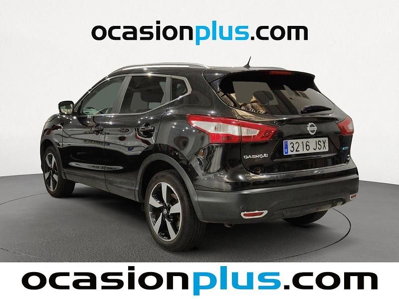 Usado Nissan Qashqai N-Connecta 110 CV (80 kW) 2016 Negro SUV