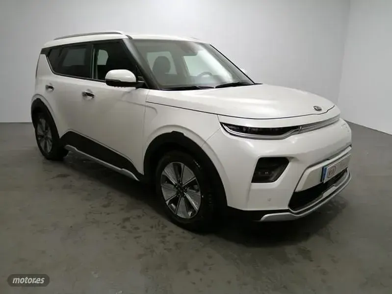 Usado Kia Soul EV 150 kW (204 CV) 2020 Blanco SUV