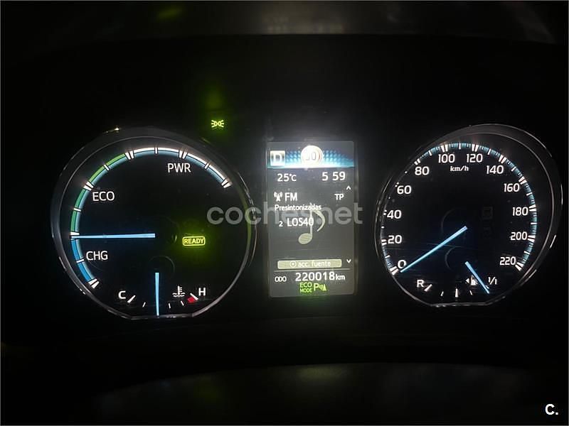 Azul Usado 2017 Toyota RAV4 Hybrid Advance SUV | 15.000 € (Precio justo) - Imagen 1/4