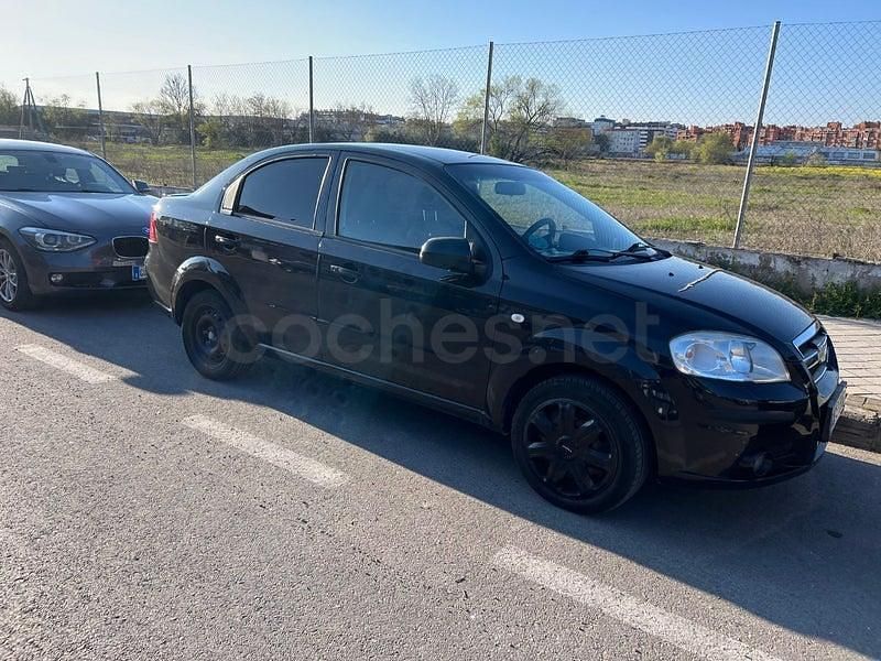 Usado Chevrolet Aveo LT 94 CV (69 kW) 2006 Negro Berlina