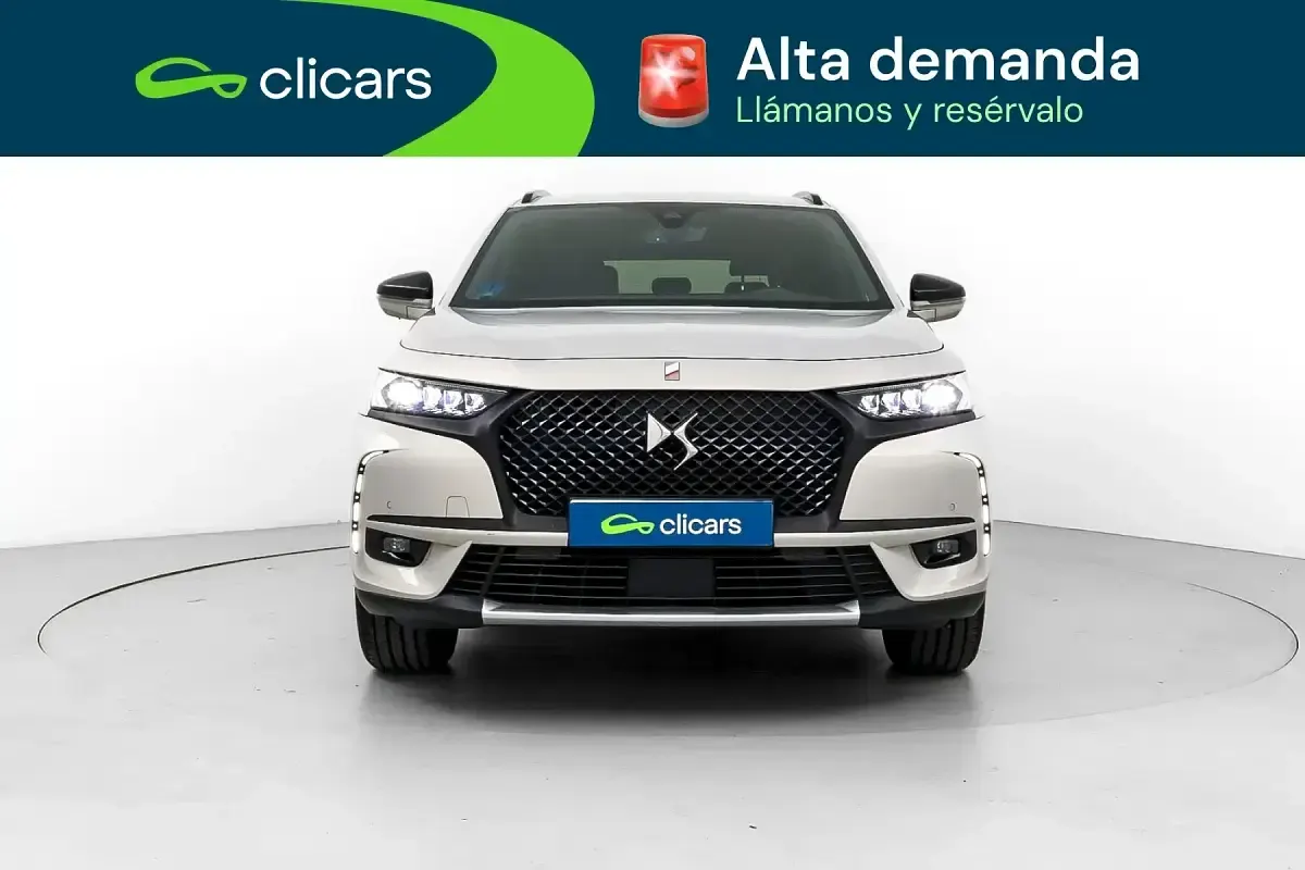 Usado DS Automobiles DS7 Crossback Performance Line Plus 225 CV (165 kW) 2021 Gris / plata SUV