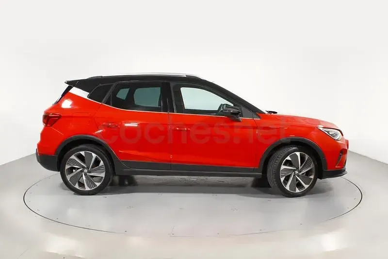 Usado Seat Arona FR 110 CV (80 kW) 2022 Rojo SUV