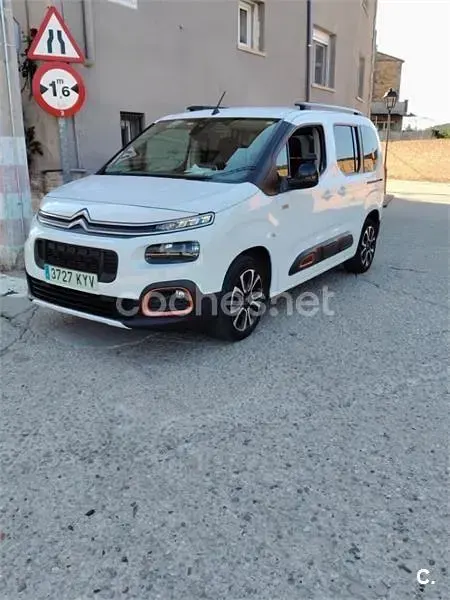 Usado Citroën e-Berlingo Shine 130 CV (95 kW) 2019 Blanco Monovolumen