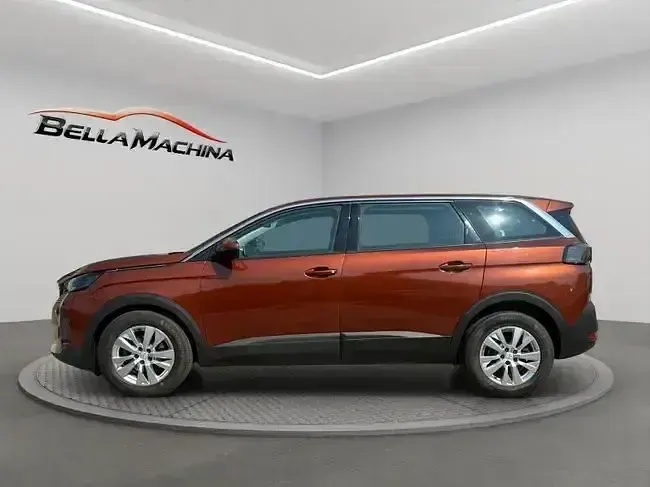 Usado Peugeot 5008 Allure 130 CV (95 kW) 2021 Otro Monovolumen